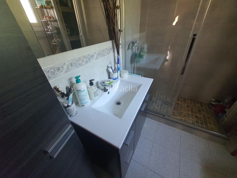 Foto 2299f545-e5a9-4969-9595-48ffbc9e57f8. Casa amb calefacció aparcament a La Floresta Sant Cugat del Vallès