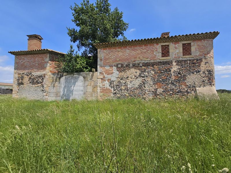 Foto 212ad1a6-80e1-4377-8e4c-3e2034d37a1b. Mas dans Sils