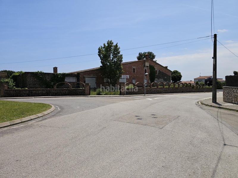 Foto ed200c8f-0cca-4703-9f45-1b9d63de827f. Mas dans Sils
