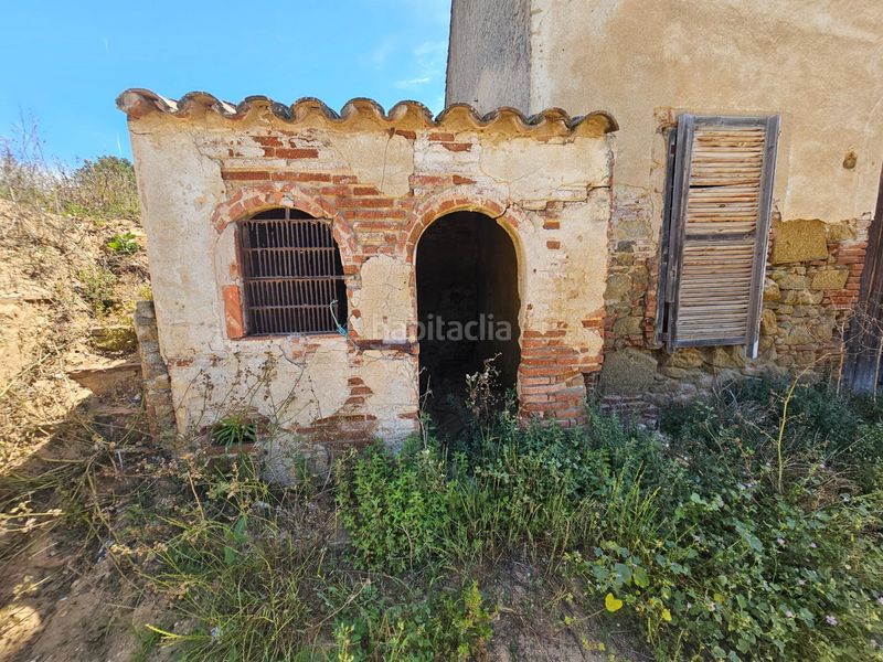 Foto 47b21a5c-01e1-4562-9cc4-46d0d92a382b. Masia amb aparcament a Canet de Mar
