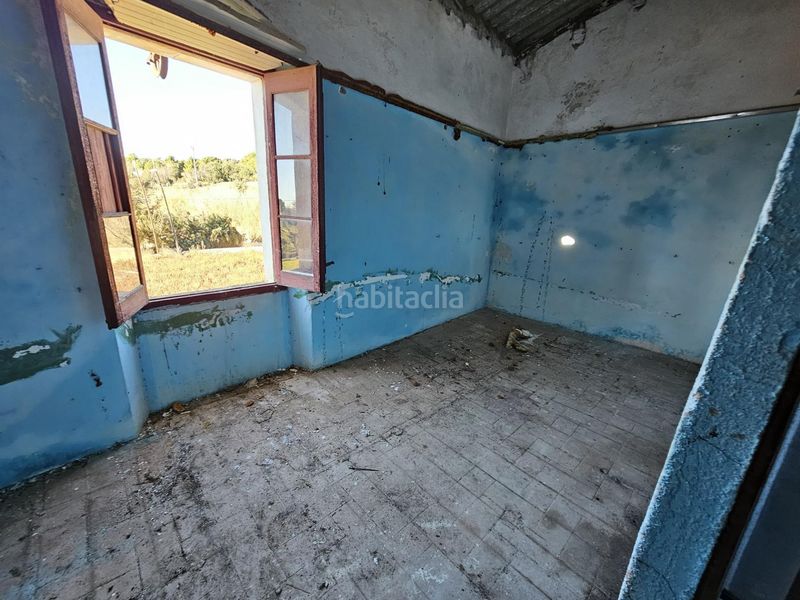 Foto 87b6bbe8-e367-410f-b680-baed55509871. Masia amb aparcament a Canet de Mar