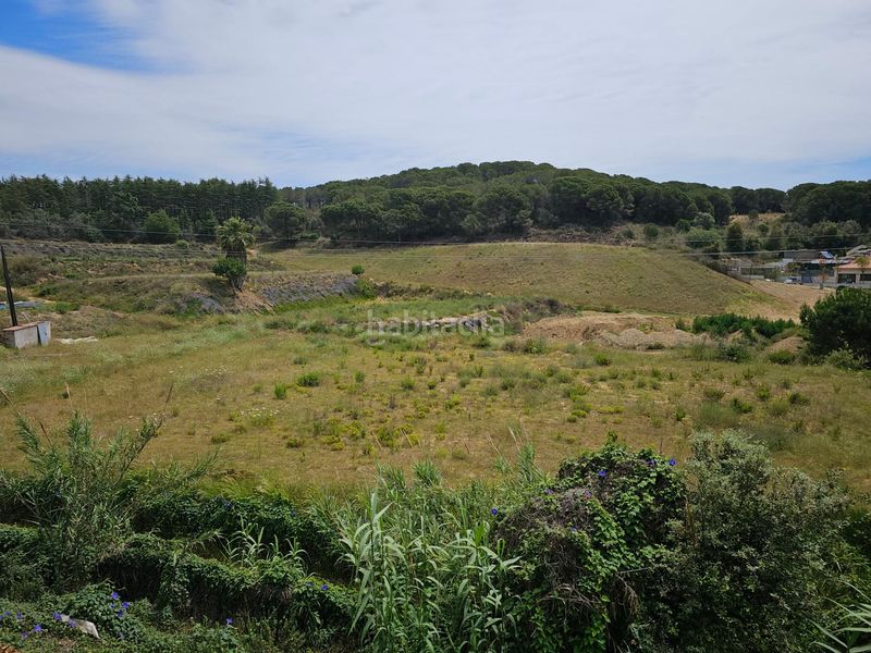 Foto 88892b16-8855-4344-8270-3a784ad77219. Masia amb aparcament a Canet de Mar