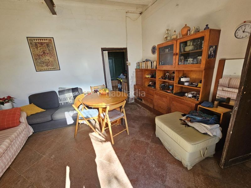 Foto a0a1b8e0-63ff-47a9-8647-64c957a88506. Masia amb aparcament a Canet de Mar