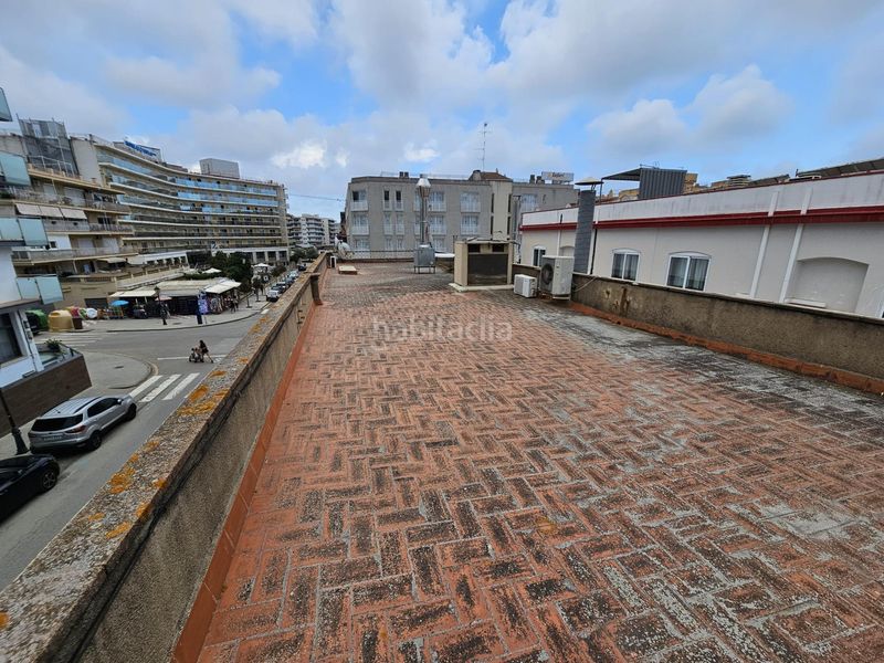 Foto fcbd7ee6-13e4-435b-9d46-79fd35521ad0. Edificio gran oportunidad edificio urbano en venta en Calella