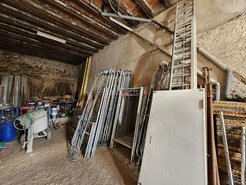 Foto 7b2ce137-6299-4fa6-8995-570c01e669e8. Local comercial a Sant Cebrià de Vallalta
