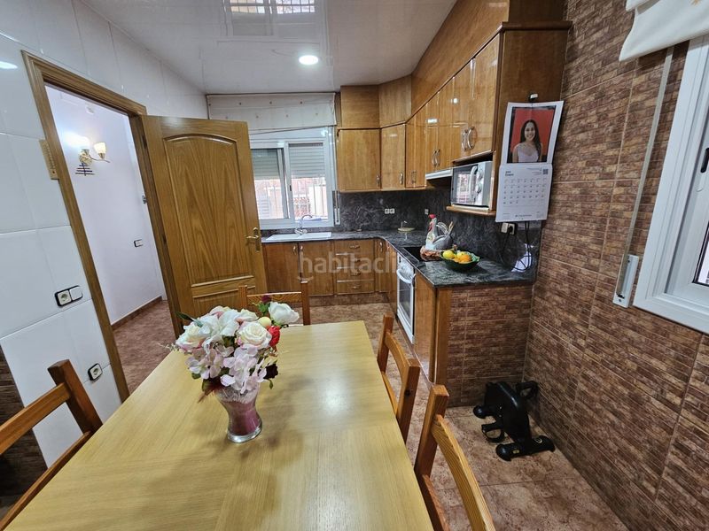 Foto 67d9a251-ba10-4bc2-8920-e292167e6b02. Edificio  con 6 pisos en venta en santa perpetua de mogoda en Santa Perpètua de Mogoda