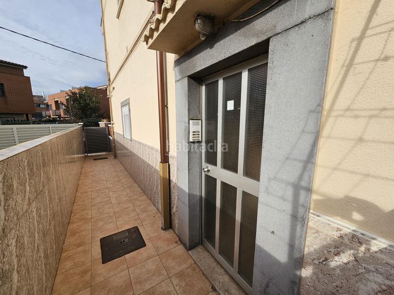 Foto e94d15d3-dd46-4309-a91f-af8c049c9c35. Edificio  con 6 pisos en venta en santa perpetua de mogoda en Santa Perpètua de Mogoda