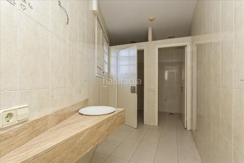 Foto 54a3a56e-db8e-4a9f-a87a-0963858faf4d. Casa adossada amb aparcament a Gelida