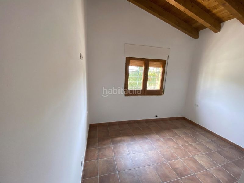 Foto 5bc59e94-0bce-4274-aa7b-e0f43d468ffa. Xalet amb aparcament a Santa Maria de Palautordera