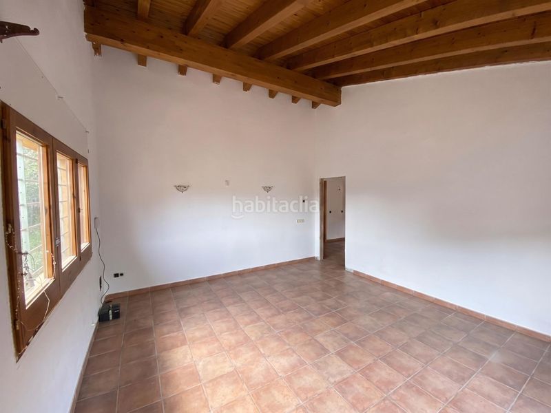 Foto dbf0c4b4-5ce8-4621-ad6f-07b135d5715d. Xalet amb aparcament a Santa Maria de Palautordera