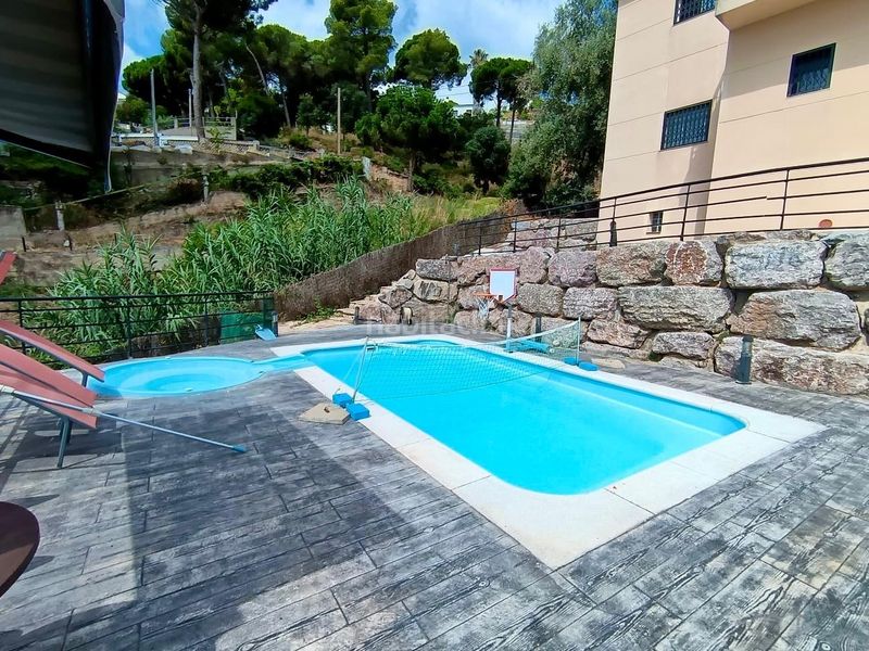 Foto 51cd85f4-393f-4c0a-b0ad-598b8a04c68c. Casa amb calefacció aparcament piscina a Sant Cebrià de Vallalta
