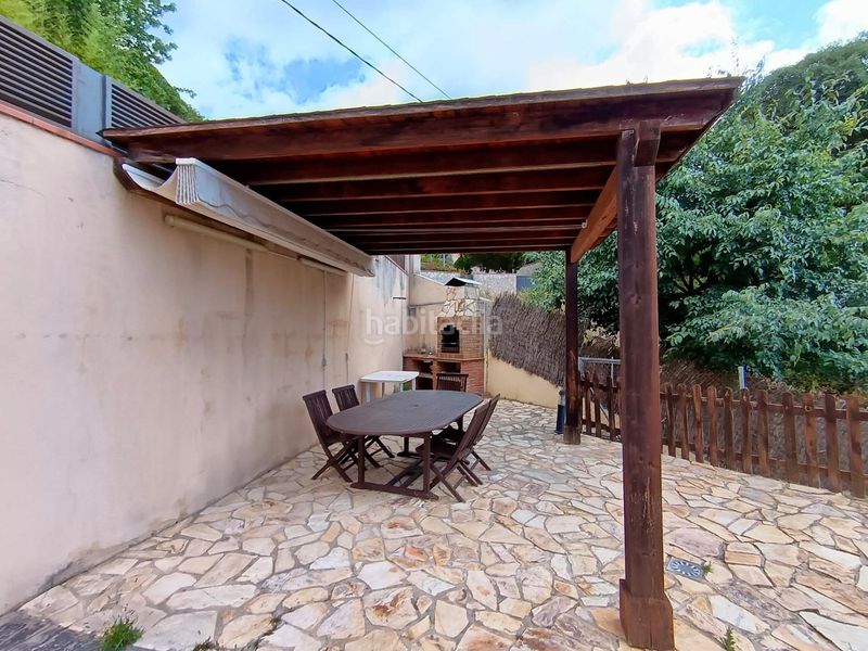 Foto f8139dca-fe92-4b4e-bb51-c3cd980b7c12. Casa amb calefacció aparcament piscina a Sant Cebrià de Vallalta