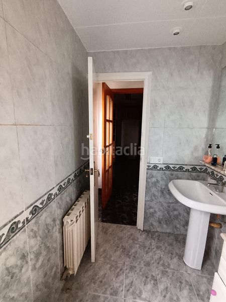 Foto 489d1847-7130-4b8f-8927-cc20d328f101. Casa amb aparcament a Calella