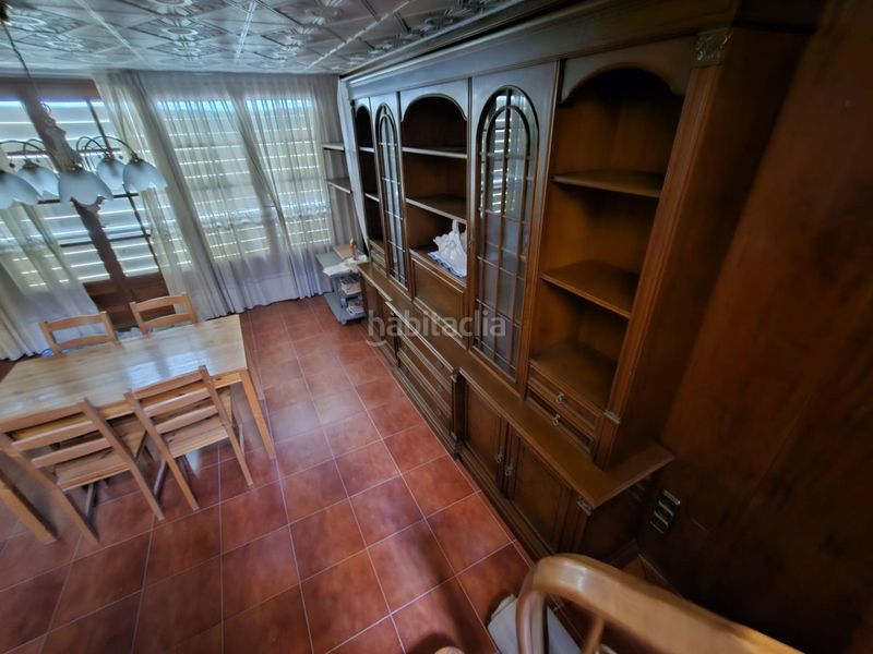 Foto 11d3a8d1-e12c-48c3-b1d2-a32e062fb993. Edifici a Calella