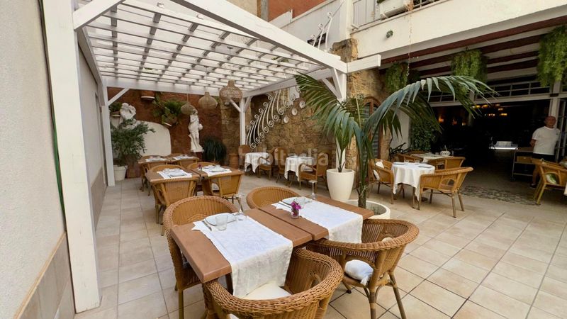 Foto df7478a2-3174-48f8-a17d-7886058d32ed. Edifici a Calella
