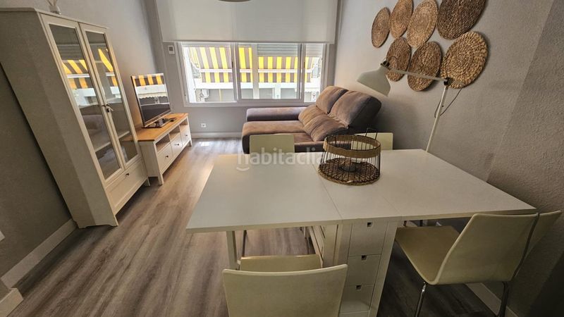 Foto f0eb5653-0b78-476f-8723-f7fb50c9e449. Duplex in Calella