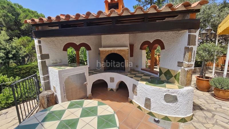 Foto ae3124d3-5037-48a0-b2fd-b30c09433cda. Casa amb calefacció aparcament piscina a residencial Begur-esclanyà Begur