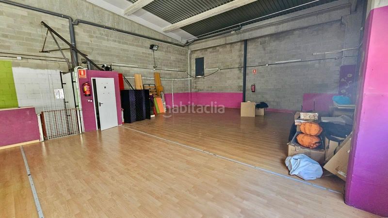 Foto 1aa77246-dbdd-4c1f-a03c-def39593775a. Fabrikhalle in Montigalà Badalona