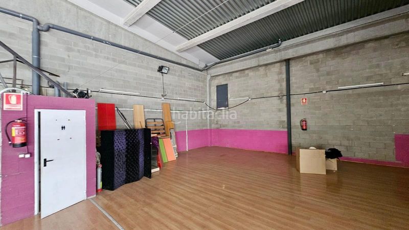 Foto a9151f68-c500-45ff-9f8e-7eebe9645730. Fabrikhalle in Montigalà Badalona