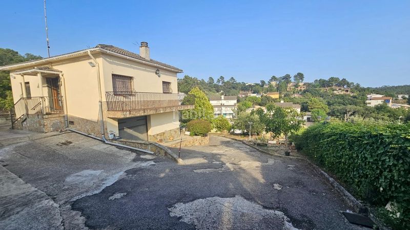 Foto 3d77aaa5-96d1-4dcb-9924-3d3a5085442c. Casa amb calefacció aparcament piscina a Aiguaviva Parc Vidreres