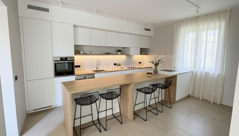 Foto 48c39837-0a25-43c4-9426-c5a48e323e31. Casa amb aparcament a Palafolls