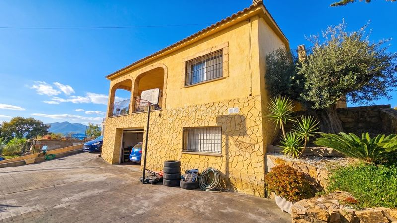 Foto ee61cee7-1da5-41bd-a5f7-fe2c06116bb7. Casa amb calefacció aparcament piscina a Montbarbat Maçanet de la Selva