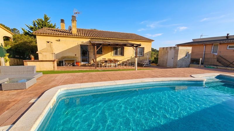Foto fb292c4d-ea02-4670-aa37-ed29d7a1e847. Casa amb calefacció aparcament piscina a Montbarbat Maçanet de la Selva