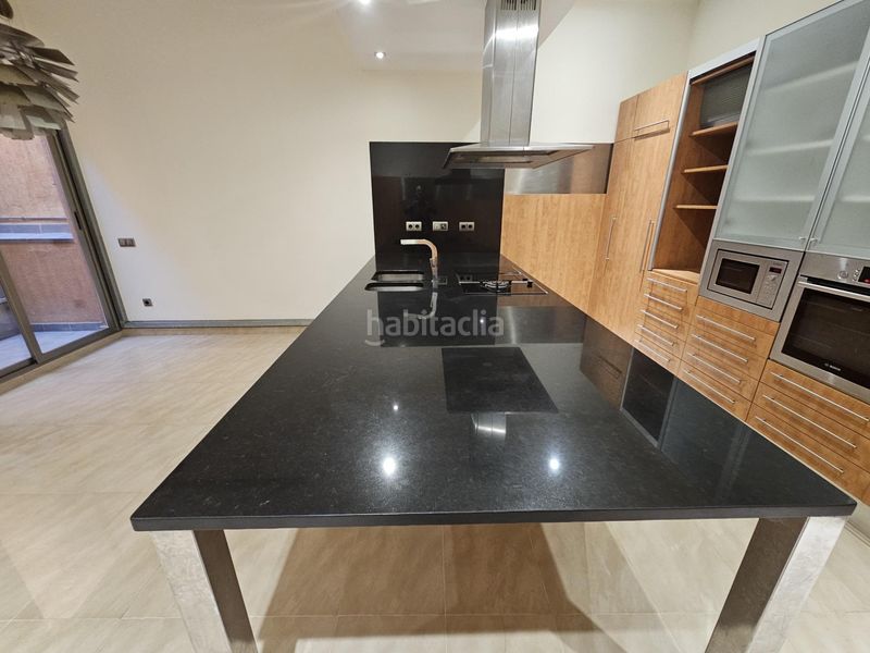 Foto 606804fc-81f8-48f8-9be9-c8528a02d689. Location duplex avec chauffage dans Calella