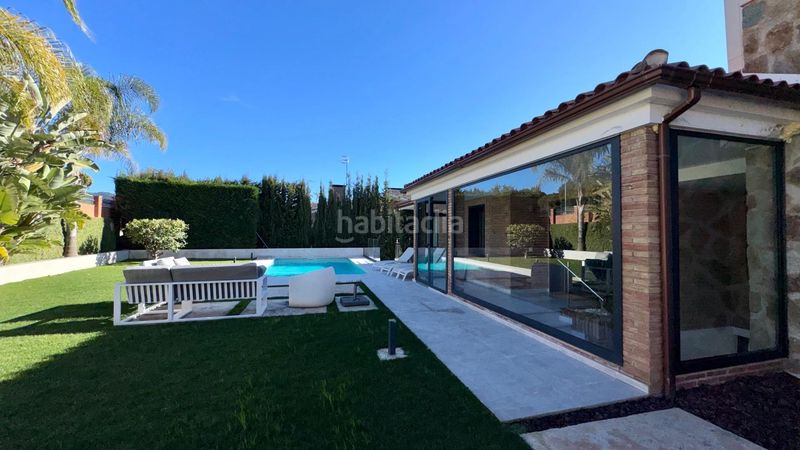 Foto b5512534-a237-4951-ba70-8d7d40e164df. Xalet amb calefacció aparcament piscina a Alella