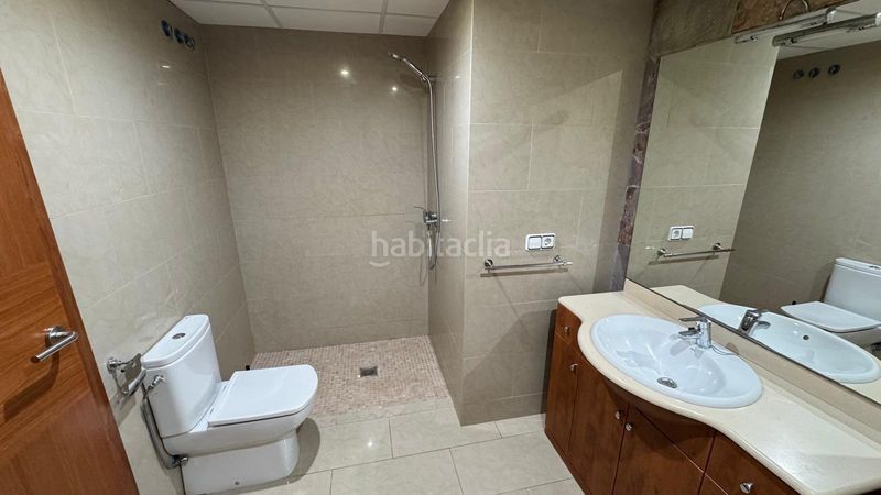 Foto 92397879-9f67-4a78-99e4-5469c32e40a5. Dúplex a Calella