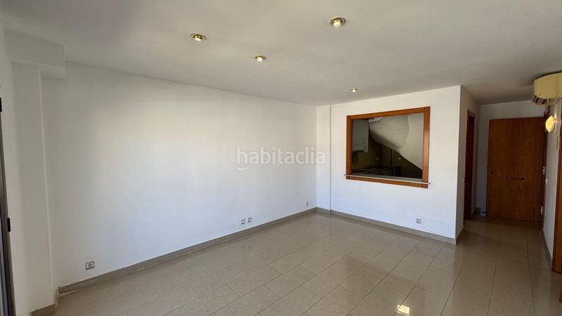 Foto f5f9194d-b76f-406d-a5cd-aae5c219dd3f. Dúplex a Calella