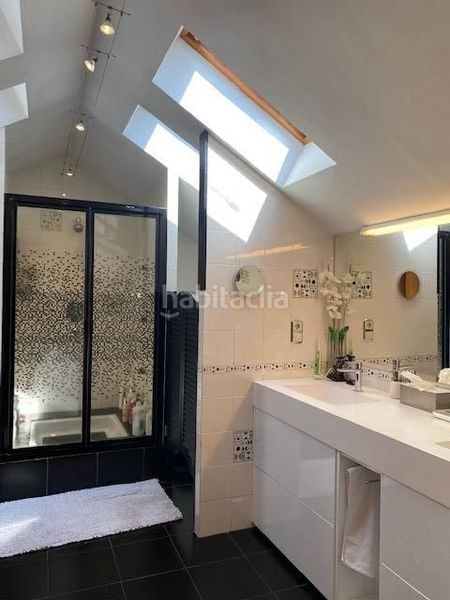 Foto 1fd65967-ba97-4d3f-b2e2-a749c32cbc4d. Casa adossada amb calefacció aparcament a La Massana La Massana