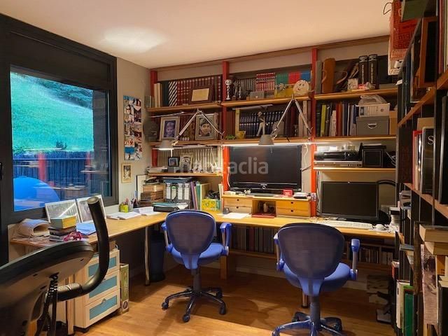 Foto 4c501edd-9651-42f4-b40f-425630f7a207. Casa adossada amb calefacció aparcament a La Massana La Massana