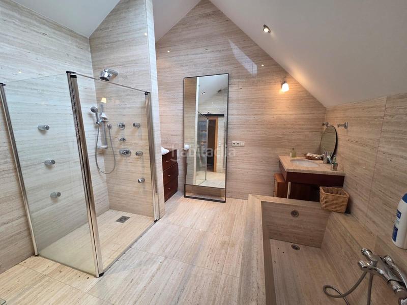 Foto 91a072c2-3f8e-4dd0-bf50-1e46a761cc0a. Ático espectacular piso en pie de pistas en Pas de La Casa Encamp