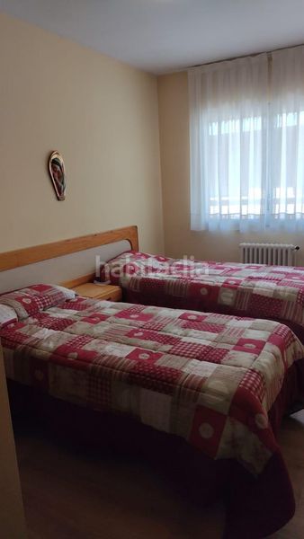 Foto 19277152-f2a8-4a44-9428-725f157e5ee9. Apartament amb aparcament a Centro Andorra la Vella
