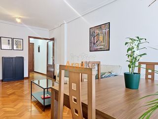 Etagenwohnung  Calle manuel saavedra