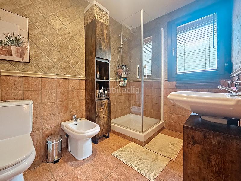 Foto f6d2b1bb-d741-4e0d-8648-d421388f30b9. Chalet con riscaldamento parcheggio in Las Aves Aranjuez