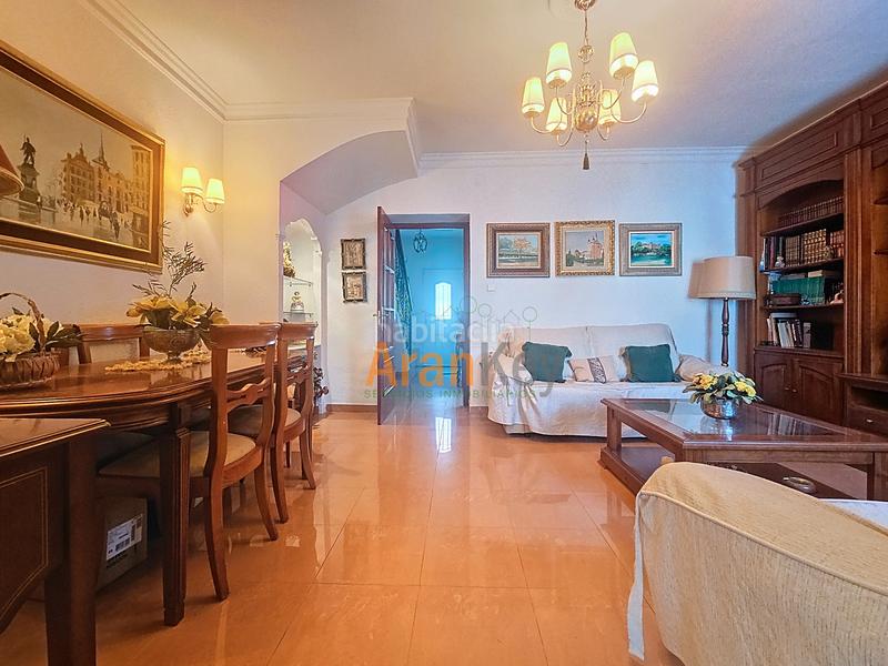 Foto 1f2d89f8-de59-4b3c-8f05-5da8e5dbef45. Casa adosada en nuevo Aranjuez-ciudad de las artes Aranjuez