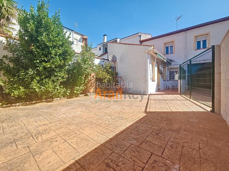 Foto f9d05284-c078-4ddb-a030-c6fae5057df7. Casa adosada en nuevo Aranjuez-ciudad de las artes Aranjuez