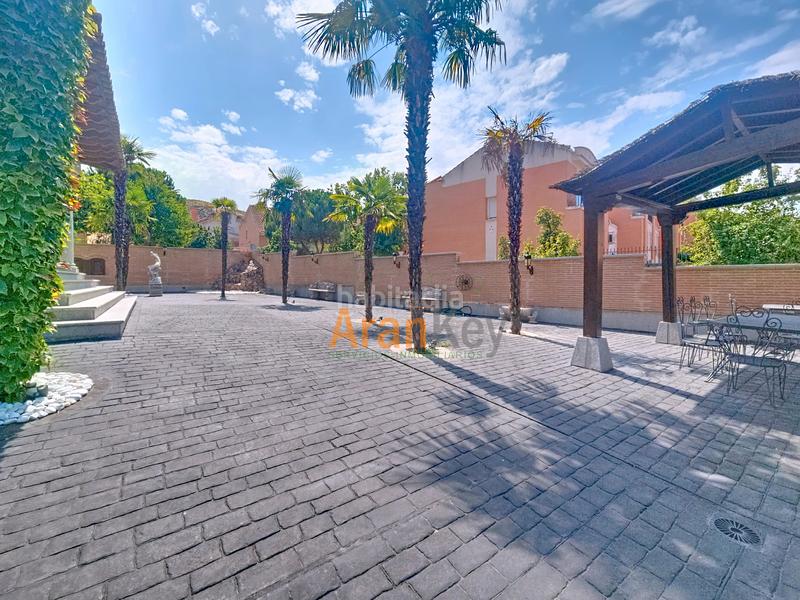 Foto 3b45f2fd-2557-4725-9df4-8bded1bfe958. Chalet avec chauffage parking dans nuevo Aranjuez-ciudad de las artes Aranjuez