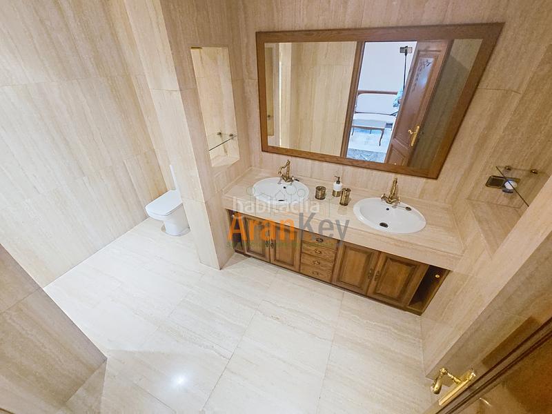 Foto 42a906a9-525e-4b25-ba88-e284a2d756b2. Chalet con riscaldamento parcheggio in nuevo Aranjuez-ciudad de las artes Aranjuez