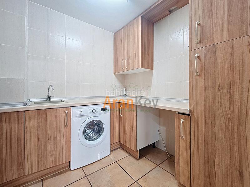 Foto 4681af1d-0545-4336-8966-ea9833d55674. Chalet con riscaldamento parcheggio in nuevo Aranjuez-ciudad de las artes Aranjuez