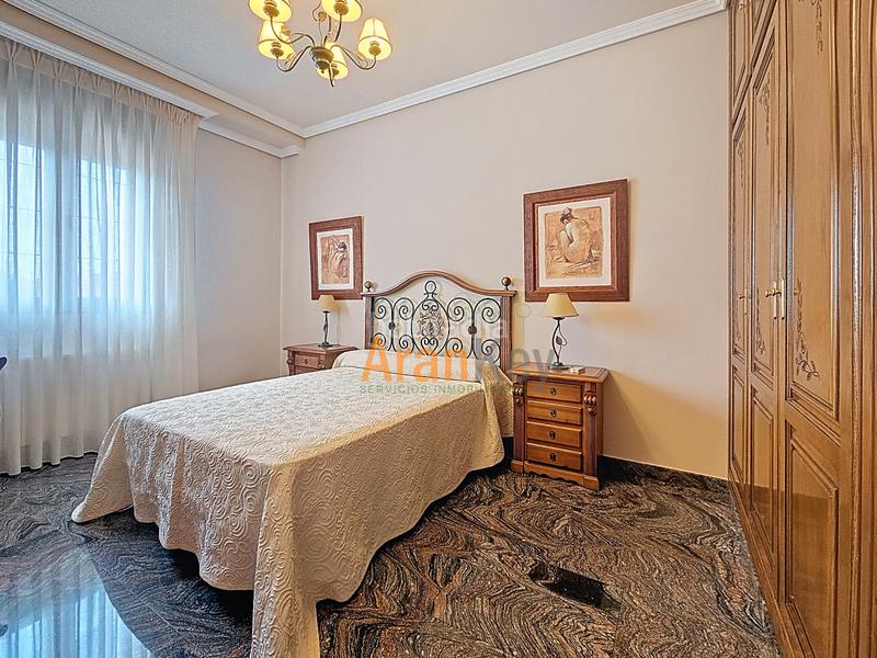 Foto 75a7416d-2e1f-4b91-9634-93d7bbbf534f. Chalet con riscaldamento parcheggio in nuevo Aranjuez-ciudad de las artes Aranjuez