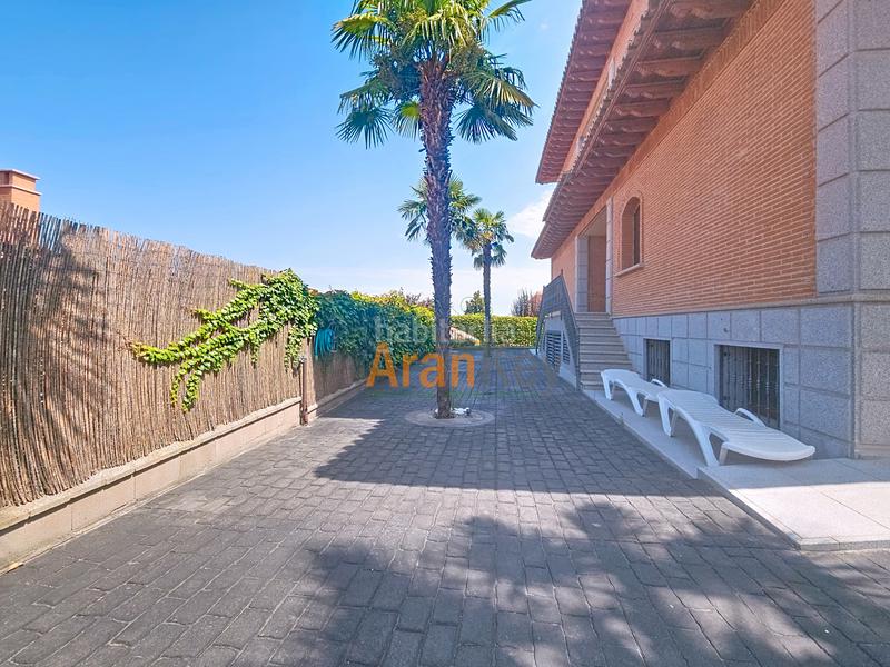 Foto 8564c865-8407-45f2-bf7b-56326078b882. Chalet con riscaldamento parcheggio in nuevo Aranjuez-ciudad de las artes Aranjuez