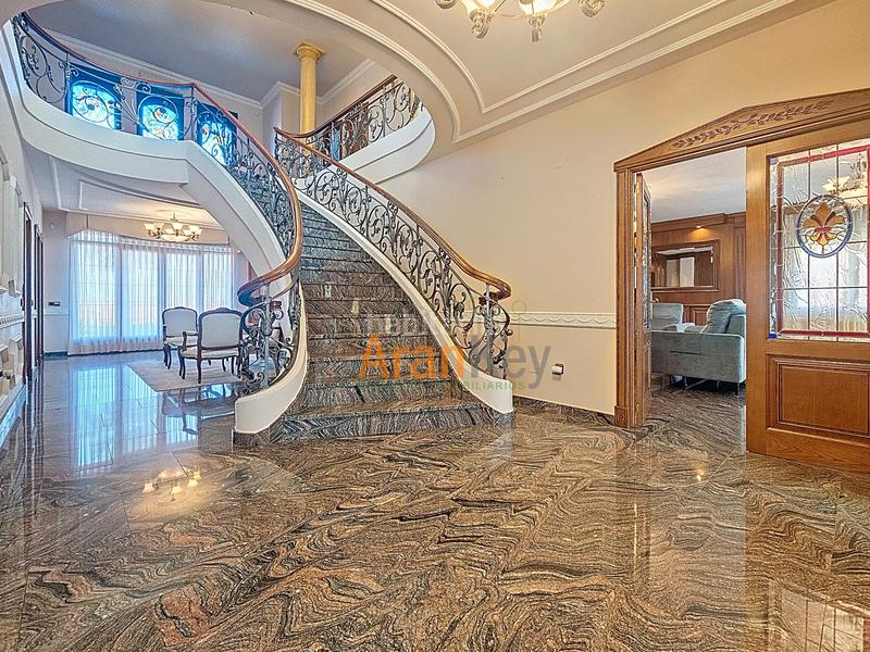 Foto 9acd6db3-64f7-4fa0-b843-aec99742ea04. Chalet con riscaldamento parcheggio in nuevo Aranjuez-ciudad de las artes Aranjuez