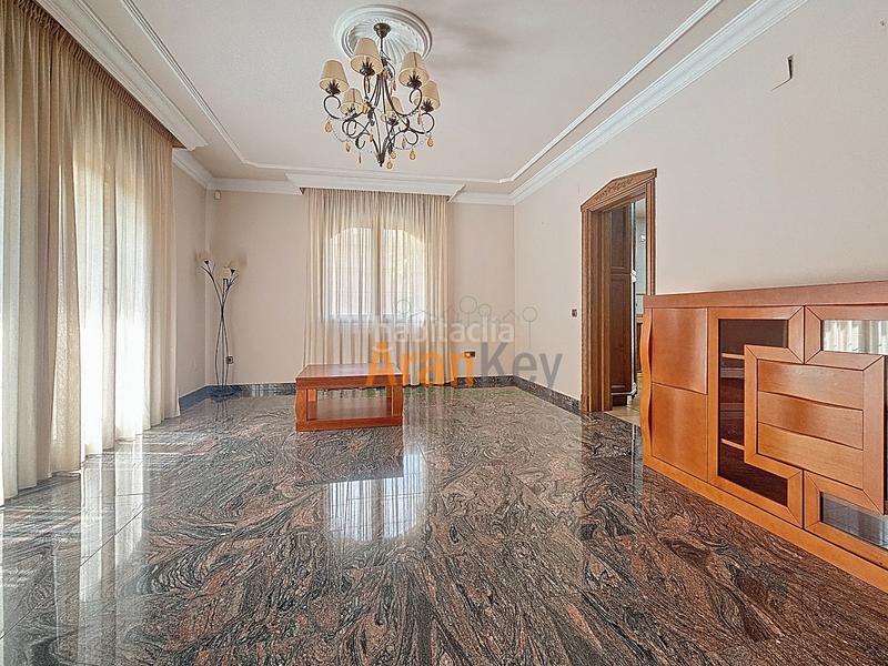 Foto 81d81a0b-1dbb-4aa4-87a5-2278c6e95cac. Xalet amb calefacció aparcament a nuevo Aranjuez-ciudad de las artes Aranjuez