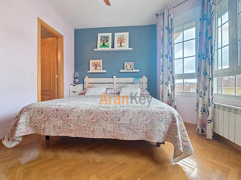 Foto 3c1fea7c-1502-4f44-bc8f-68c8f7e0f970. Maison jumelée avec chauffage parking piscine dans Ontígola