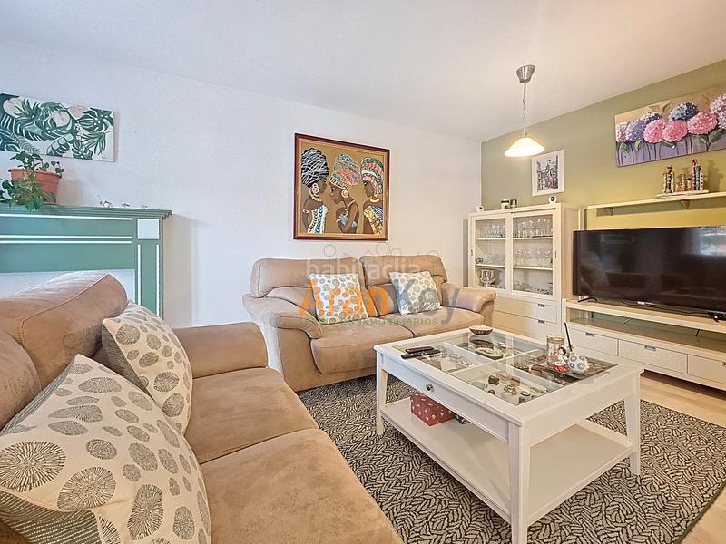 Foto ab3e517f-f0ad-4473-836a-f1054c2489b1. Maison jumelée avec chauffage parking piscine dans Ontígola