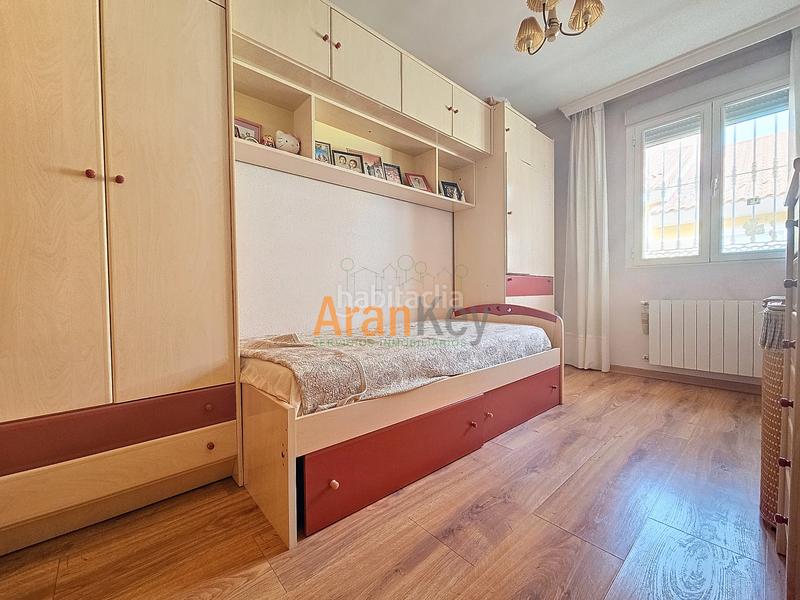 Foto 12002b92-f32d-4b8e-ab7c-1c14101517ce. Casa a schiera con riscaldamento parcheggio piscina in Aranjuez