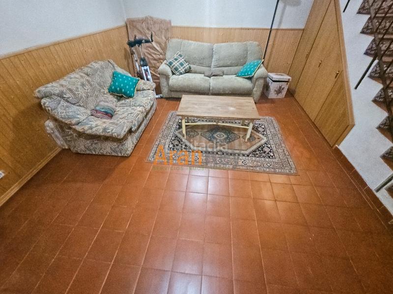 Foto aeb7bfd4-7511-461d-b306-15493b2ef2bc. Casa a schiera con riscaldamento parcheggio piscina in Aranjuez